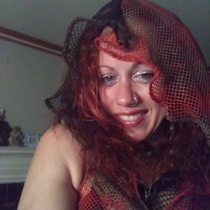 Meet your Posher, Candace